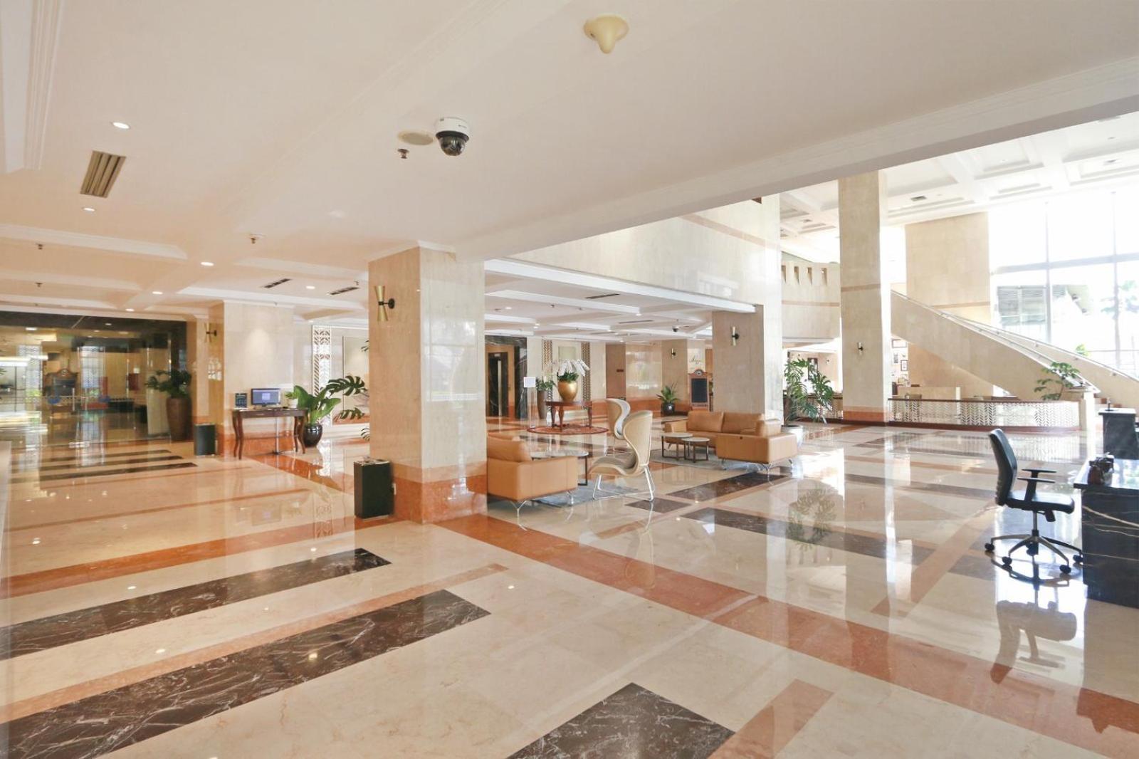 Hotel Bidakara Yakarta Exterior foto